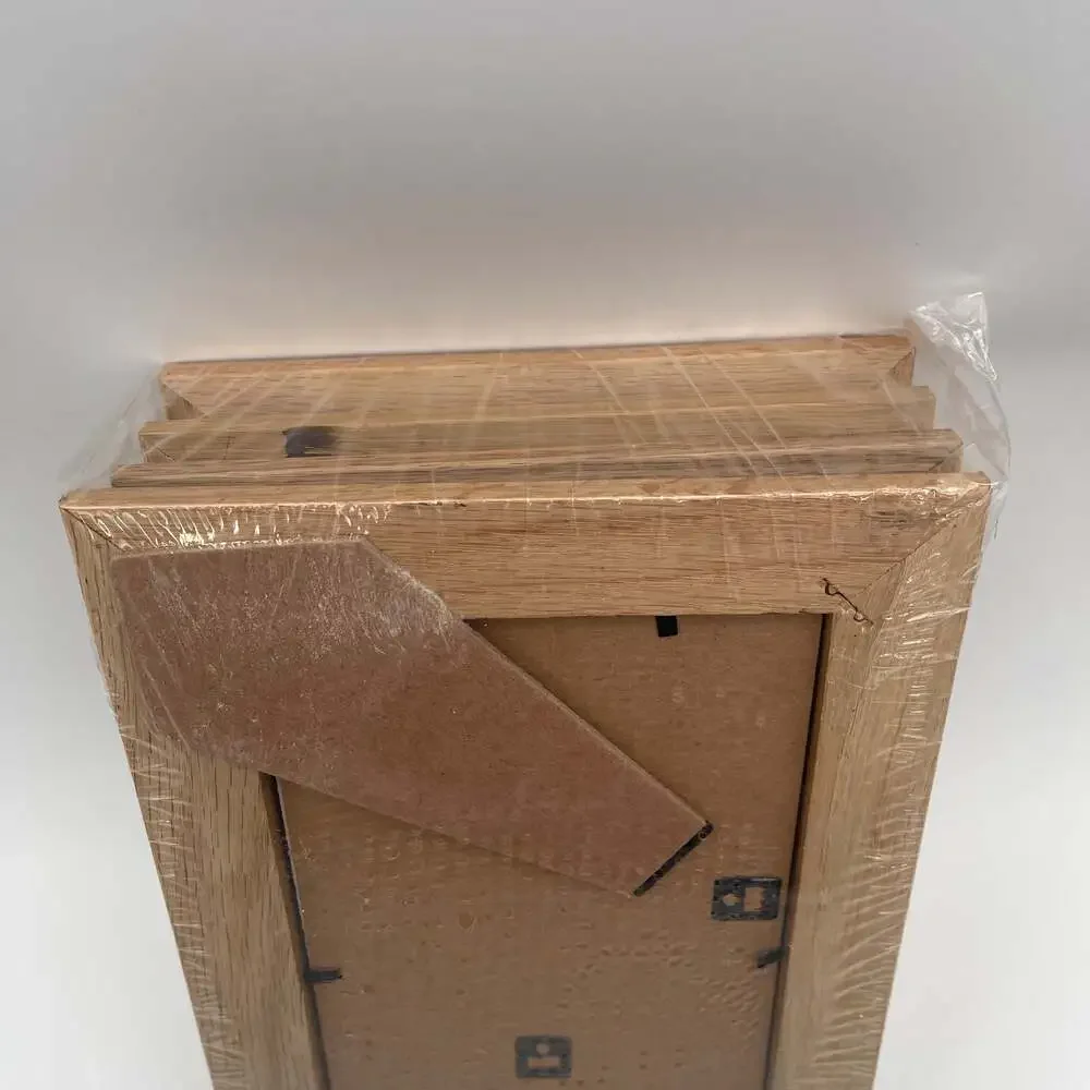 Set of 4 Old Town Solid Oak 5x7 Picture Frames with‎ Double Bevel Mats
